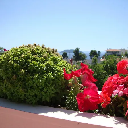 Family And Friends Villa, City Center, 50 Mtrs From Sea Level *